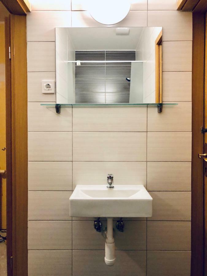 Aladin Hostel ليوبليانا المظهر الخارجي الصورة